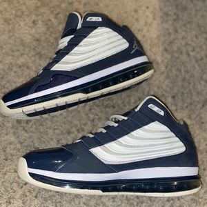 Navy Blue & White Men’s Jordan’s